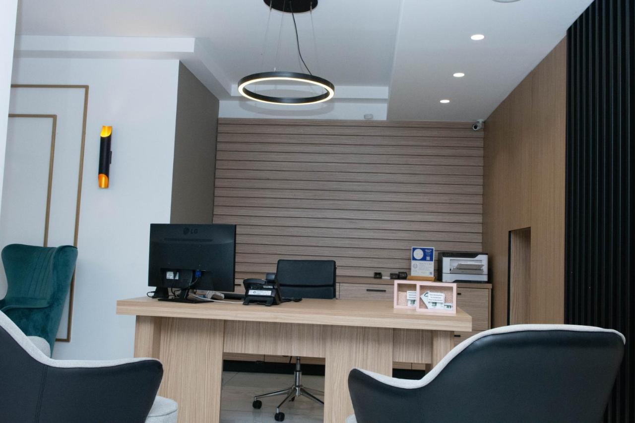 Leto Boutique Hotel อากรินิออน ภายนอก รูปภาพ