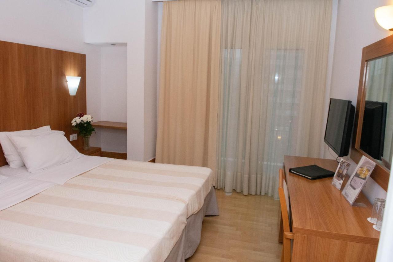 Leto Boutique Hotel อากรินิออน ภายนอก รูปภาพ